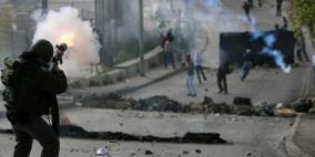 إصابة شاب بعيار ناري خلال مواجهات غرب طولكرم