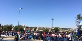 الصلاة  على الاسفلت في القدس المحتله