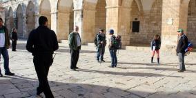 مستوطن يحاول أداء طقوس تلمودية في المسجد الأقصى