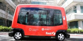 كاليفورنيا تختبر حافلتين ذاتيتي القيادة