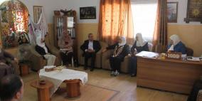 قلقيلية: المحافظ يزور جمعيات خيرية في المحافظة ويطلع على سير العمل فيها