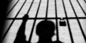 الاسير المقعد محمد ابراش يدخل عامه الرابع عشر