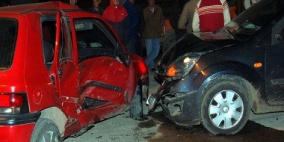 خمس إصابات في حادث تصادم مركبتين في أريحا