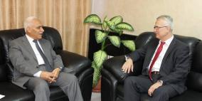 وكيل وزارة الداخلية يلتقي سفير هنغاريا لدى دولة فلسطين