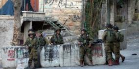 (محدث2): شهيدان برصاص الاحتلال وسط مدينة الخليل