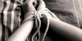 مواطن من ذوي الاعاقة الخاصة محتجز داخل حظيرة منذ 25 عاماً