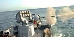 غزة: بحرية الاحتلال تستهدف شاطئ بحر بيت لاهيا بالقذائف