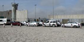 الاحتلال يغلق حاجز قلنديا