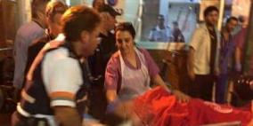 "صور" اصابة اربعة مستوطنين في عملية طعن بــ كريات غات