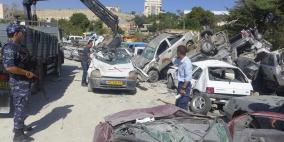 الشرطة تتلف 8 مركبات ودراجة نارية غير قانونية في طوباس