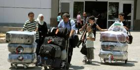 مغادرة 712 وعودة 1008 مسافراً عبر معبر رفح أمس واستمرار فتحه