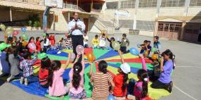 الشرطة تواصل برنامج المحاضرات والنشاطات الترفيهية لمخيم اطفال ( بكرا احلى) في طوباس