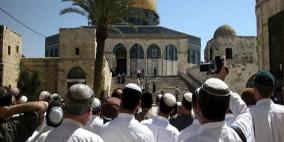 مستوطنون يقتحمون الأقصى والاحتلال يمنع وجبات السّحور