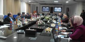 وزارة الإتصالات تعقد حلقة نقاش حول العنونة ونظام الترميز البريدي