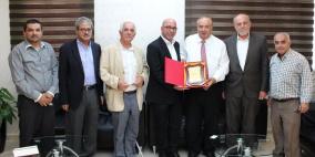 الجامعة العربية الامريكية ومؤسسة الدراسات الفلسطينية تبحثان التعاون المشترك