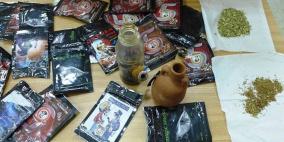 الشرطة تقبض على 3 أشخاص بتهمة تعاطي المخدرات في قلقيلية