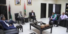 قلقيلية: المحافظ يلتقي وفدا من برنامج الأمم المتحدة الإنمائي