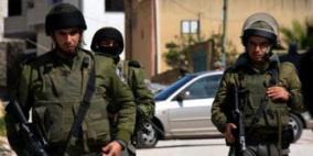 الاحتلال يعتقل شابا من بلدة اليامون