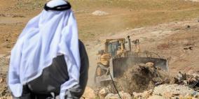 هدم بيت وجرف أشجار في الخليل