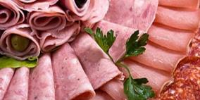 "المرتديلا" تسبب السرطان.. تخوف المواطن و تحذيرات من الصحة