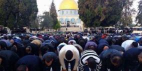 مصلين من غزة في طريقهم إلى الأقصى