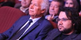 الشاعران مريد وتميم البرغوثي يحييان الذكرى الثانية لرحيل رضوى عاشور