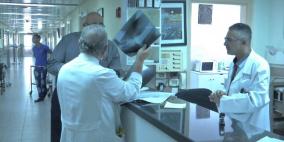 وفدٌ طبي إيطالي يزور قسم الأطفال في مستشفى المقاصد ويشرف على إجراء عمليات نوعية