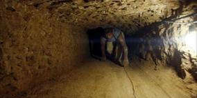 الدفاع المدني بغزة يبحث عن 14 عاملا فٌقدت آثارهم بأحد أنفاق رفح