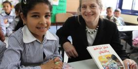 طولكرم: نائب رئيس الوكالة الأمريكية للتنمية الدولية تزور مدرسة في كفر اللبد