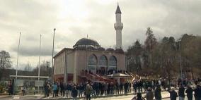 الأذان يرفع للمرة الأولى من أحد المساجد بالسويد