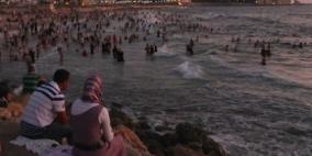 التصاريح الإسرائيلية..احياء للاسواق العبرية يقابله سوق فلسطيني معدوم