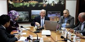 بلدية الخليل تزيل البسطات من وسط المدينة