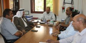 النقل والمواصلات تبحث مع شركة النقل بالقدس شكاوي المواطنين حول نقل المصليين