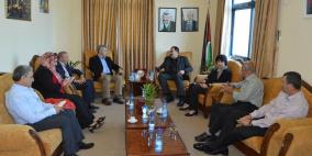 وزير التربية يستقبل وفداً من رجال الأعمال المقدسيين لبحث آليات دعم التعليم في القدس