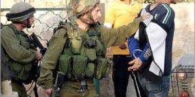 قوات الاحتلال تعتقل مواطنا من صيدا بطولكرم