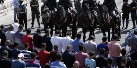 الاحتلال يمنع الآلاف من الصلاة في 'الأقصى'