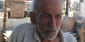 "ذاكرة لا تصدأ": ثمانيني يعيد بناء قرية العوجا المُدمرة!