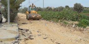 الأشغال تباشر العمل بمشروع اعادة تأهيل طريق بيت لقيا- خربثا المصباح