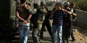 الاحتلال يعتقل مواطنا ونجليه في عزون شرق قلقيلية