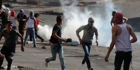 بالصور: ثلاث اصابات في مواجهات باب الزاوية بالخليل