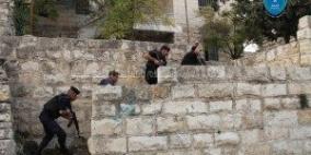 القبض على شخص متهم بالشروع بالقتل في طولكرم