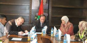 محافظ طولكرم: اطفالنا هم الامل وقادة المستقبل