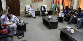 حميد يطالب التواجد الدولي المؤقت في الخليل بتكثيف نشاطهم