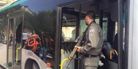 عملية اطلاق نار وطعن داخل حافلة في مستوطنة "ارمون هنتسيف" المقامة على اراضي جبل المكبر بالقدس