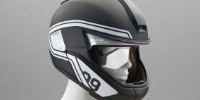 خوذة تستقبل المكالمات عبر عظام الوجنات