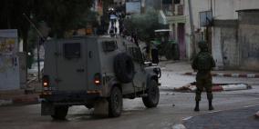  الاحتلال يعتقل شابا بعد اصابته بجروح خطيرة  في قلقيلية