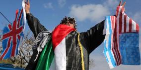 13 ألف موظف "أونروا" يتظاهرون في غزة رفضا لخفض المساعدات