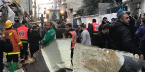 صور: 7 قتلى و30 مصابا في انفجار مبنى بغزة