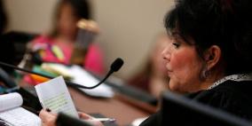 قاضية مسيحية تصدر حكما "غريبا" على 3 شبان مسلمين في لبنان