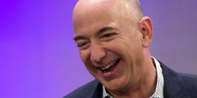 أغنى رجل في التاريخ يعاني من صعوبة صرف ثروته!